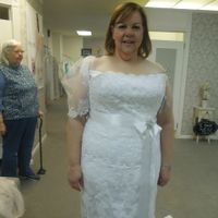 Any plus size brides think they rock their dress better than the model?