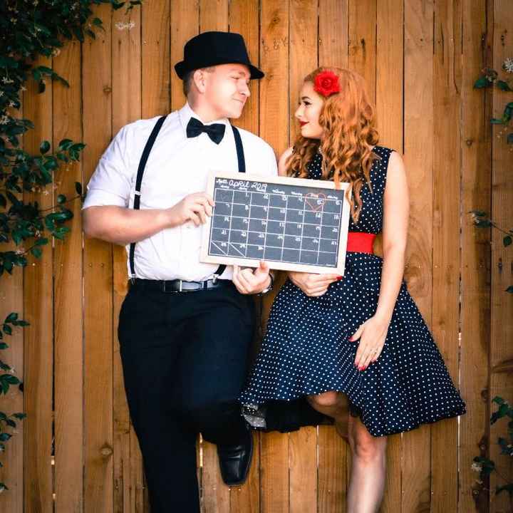 2 outfits for engagement photos? - 1