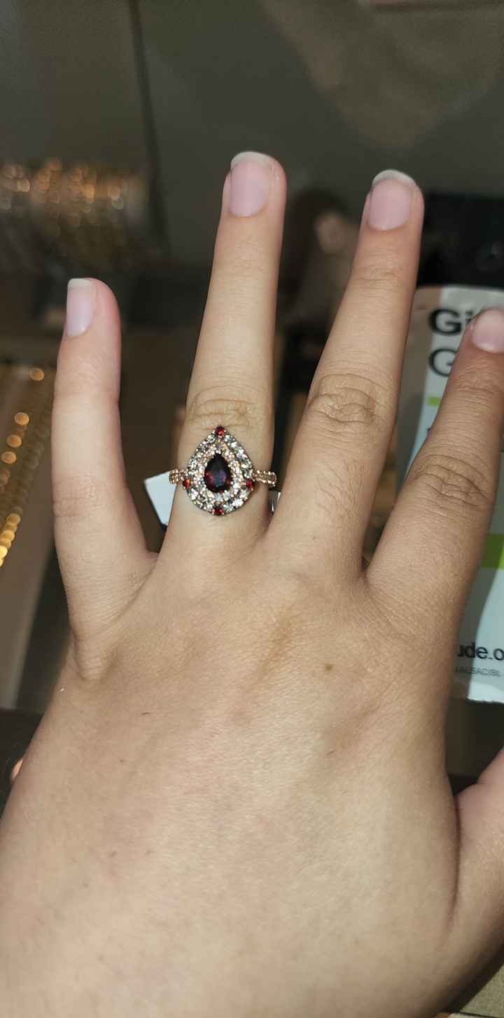 Brides of 2022! Show us your ring! - 1
