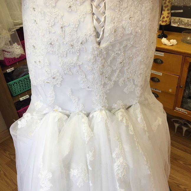 Show me your bustle!