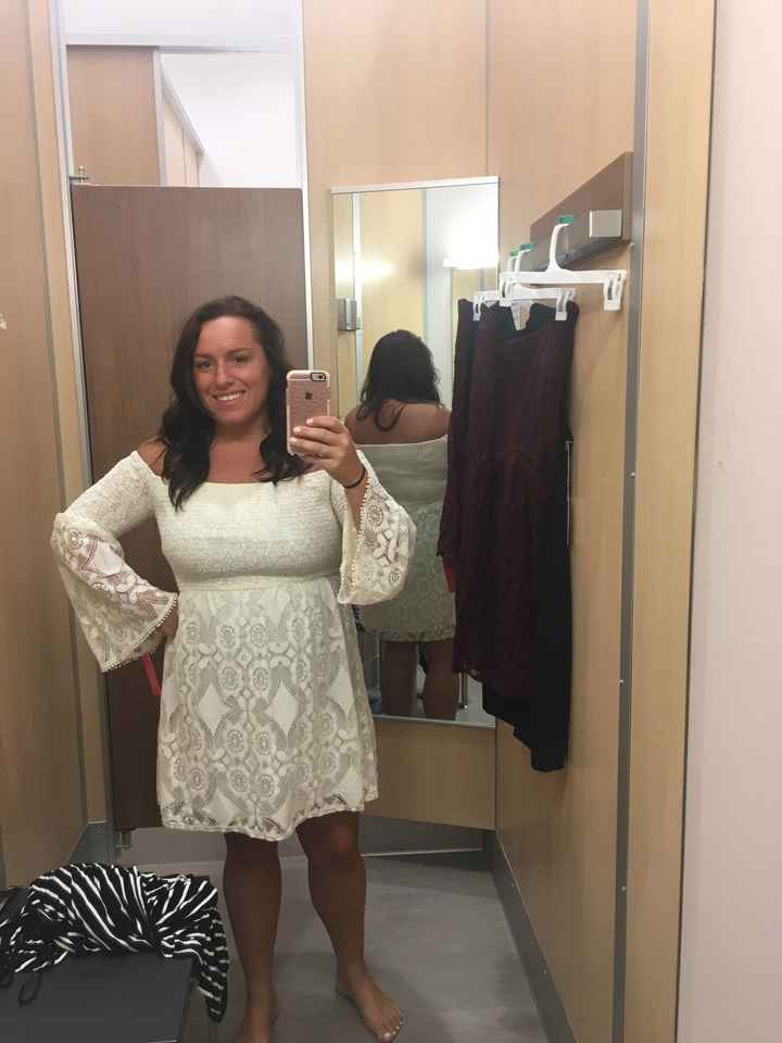 Engagement picture dress help