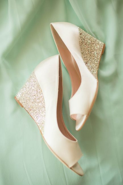 I can't decide.... (shoes)