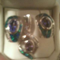 What Kind of Earrings Are You Wearing? - 1