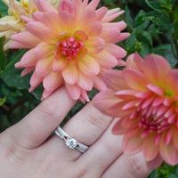 I can't find a wedding band to match my engagement ring!