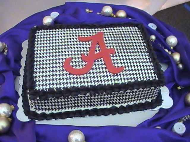 Grooms cake anyone?!