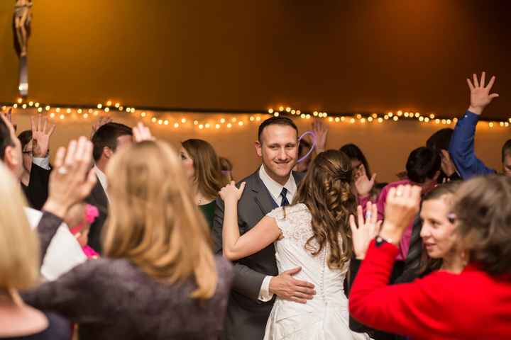 Fun (PROPERLY HOSTED) Weddings!