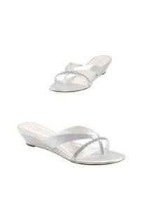 Show me your wedding day shoes!