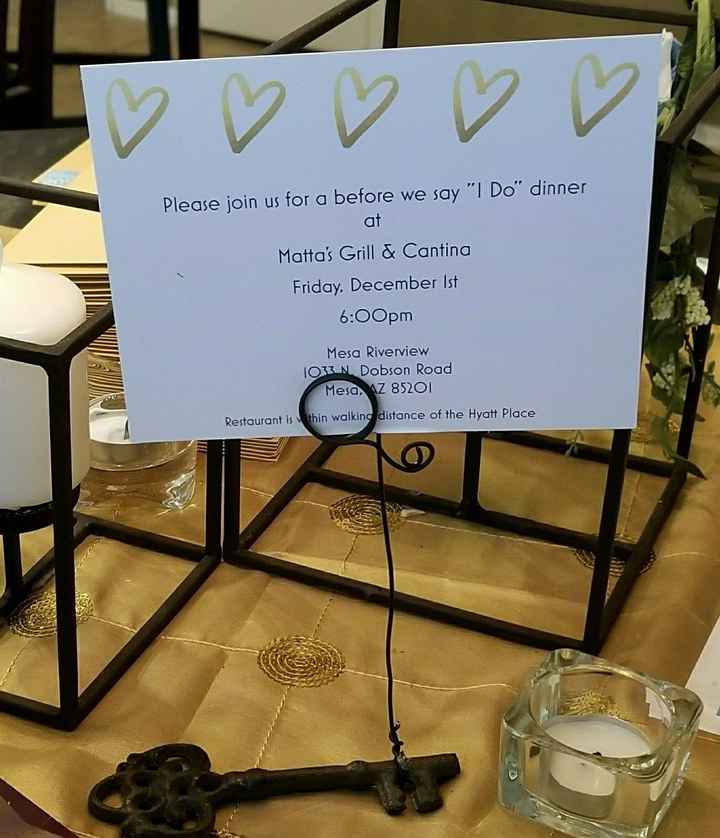 Table number holders