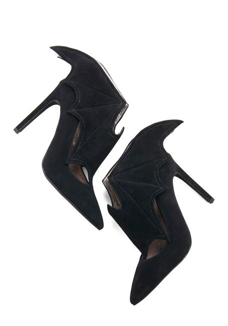 For those with Batman/Superhero/Halloween themed weddings...