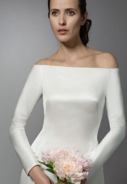 Is it possible to add boning or a corset to dress? 1