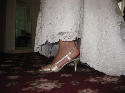 Show me your shoes, please