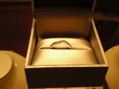 My wedding band came in!!! *pic* Show off your Ring!!!!