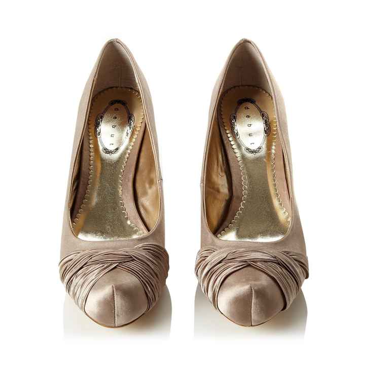 Look at my gorgeous wedding shoes!!!! Show me yours