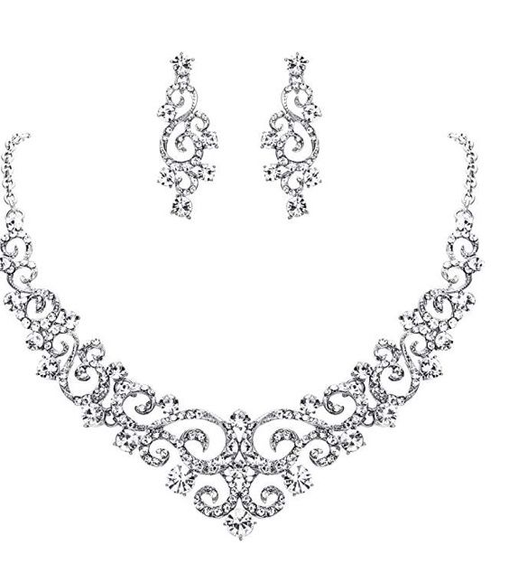 Need Help Accessorizing! 3