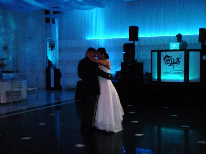 WE DID IT!! Few non pro pics :)