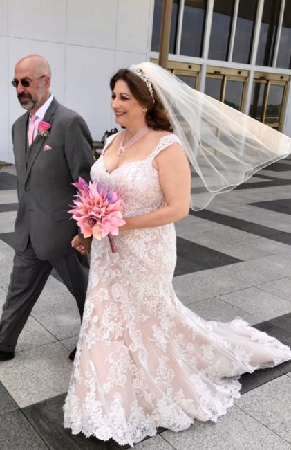 Lemme see those pink and blush dresses 4