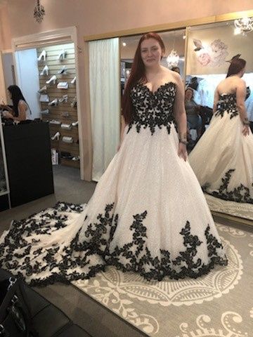 Show me your ball gown wedding dresses! 2