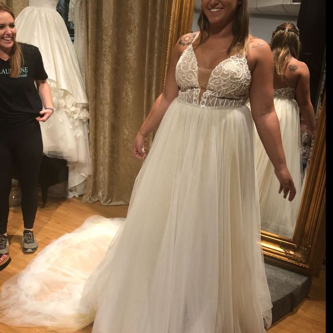 Show off your best wedding bargain! - 1