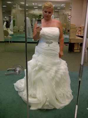 *EDIT* I found MY DRESS!!! *pics*