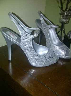 Bach Party Dress!! *pics*