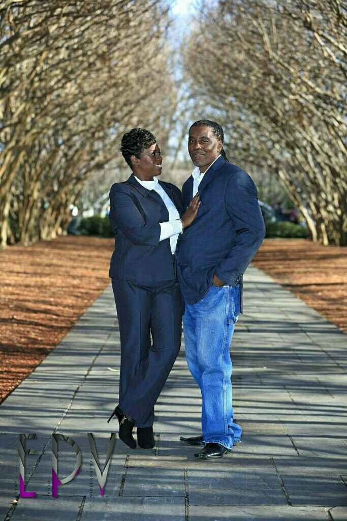 Engagement pics.....