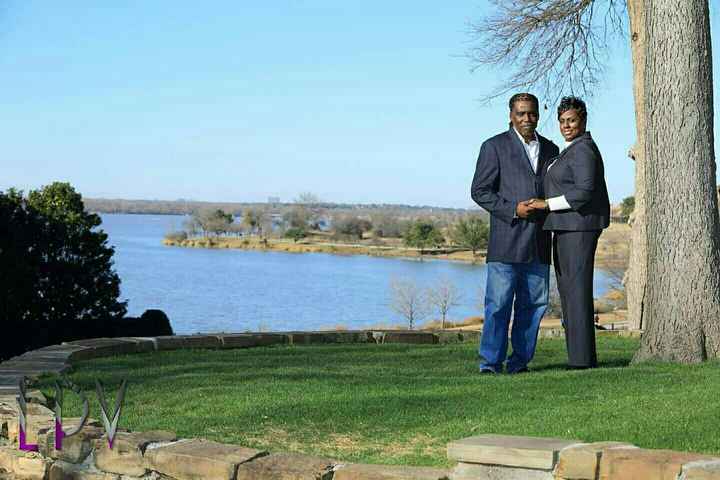 Engagement pics.....