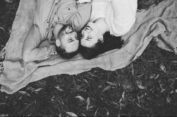 Engagement Photos Online?