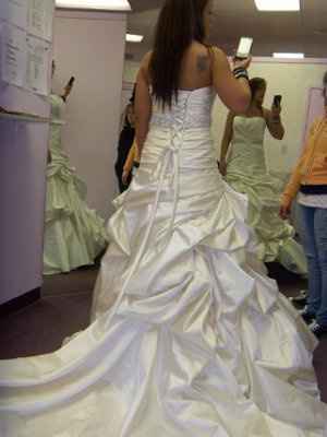 Lets see the dresses that DIDN'T make the cut :)