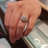Is it ok to ask you for how many  ct’s is your engagement ring? And for the price and brand? - 2