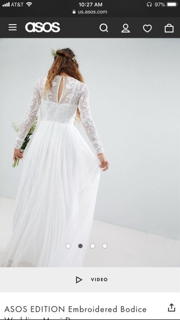Buying a wedding dress online? 2
