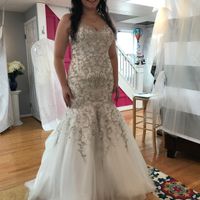  Does this dress even exist - 1