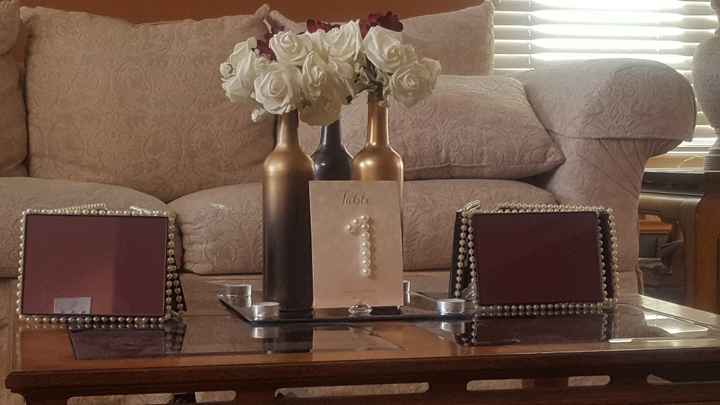 Guest Table Centerpiece Mock Up