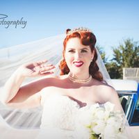 With my custom veil from CocoMelody
