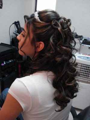 WR: Hairstyles with Flowers Pics Inc.