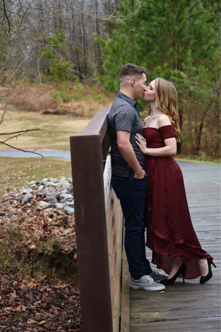 Show me your engagement picture outfits! - 1