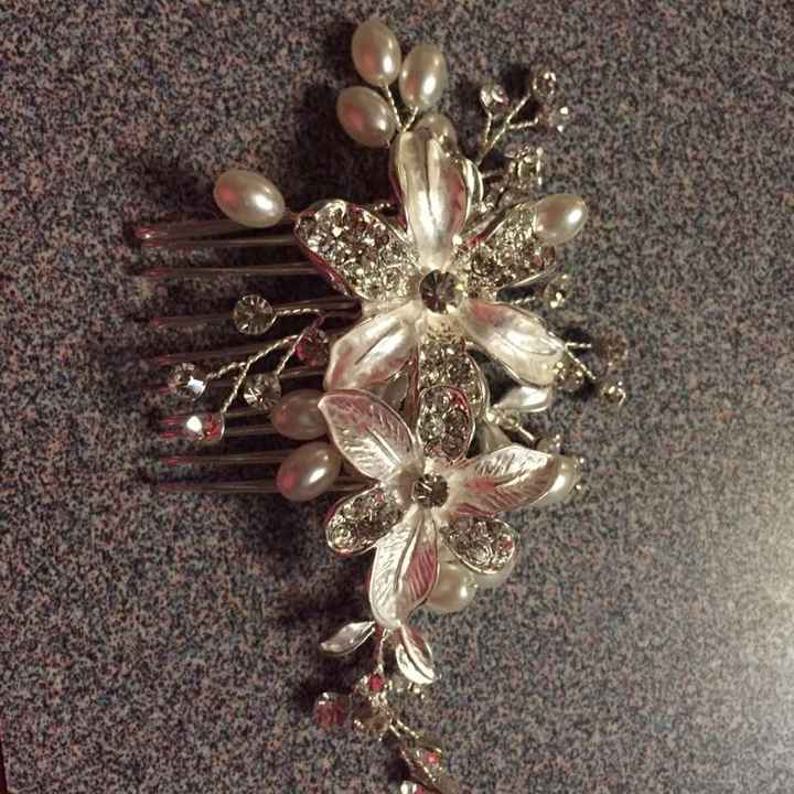 Can I see your hair pieces?