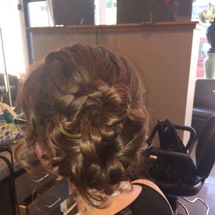 Show me your wedding hair/hair inspo pics please :)
