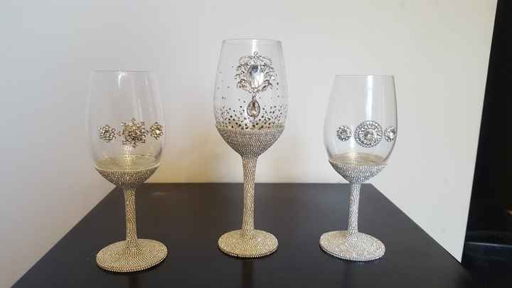 DIY Glam Glasses!!
