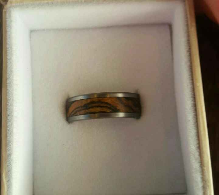 Let's show off our FS/DS rings!