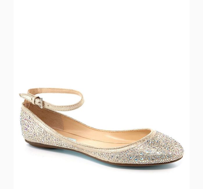 Flat bridal shoes? 1