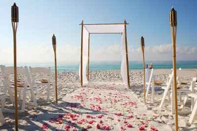 Question for the DIY brides - I need help with making a bamboo arch