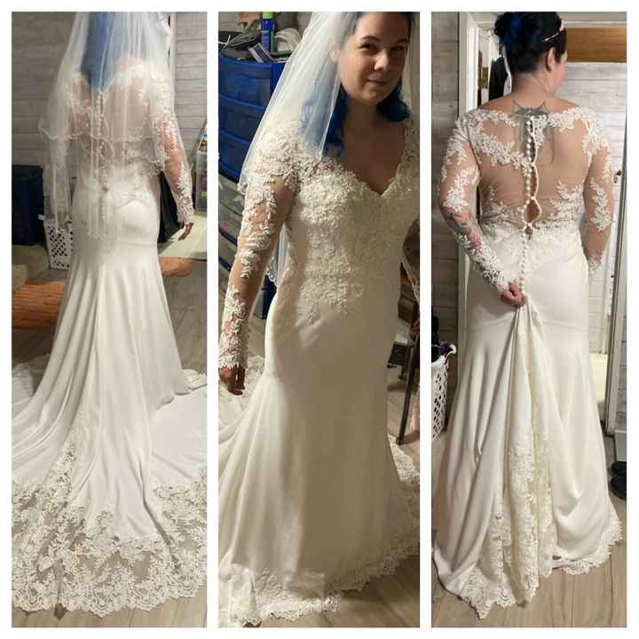 My two dresses. - 1