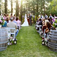 Rep your wedding venue