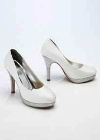 Ladies in lace...show me your shoes