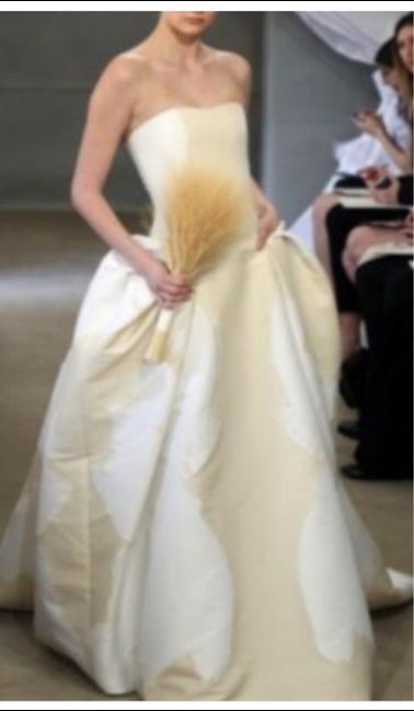 What’s your dress crush(besides your dress)? 6