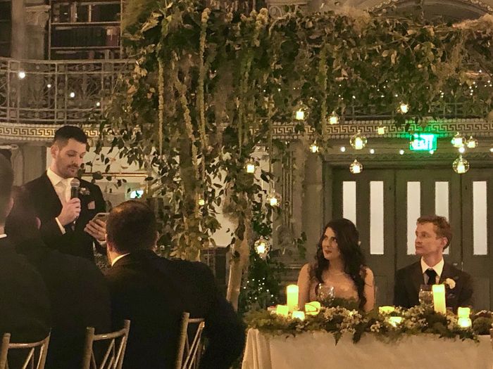 Reception Table Decor 8