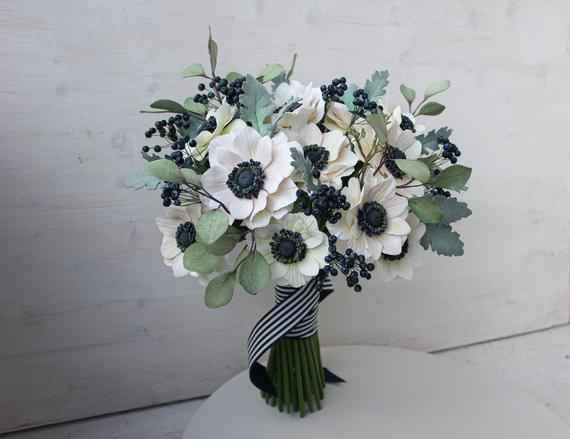 Flower colors for winter wedding - 2