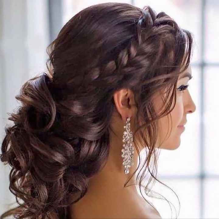 Let's see your wedding hair!