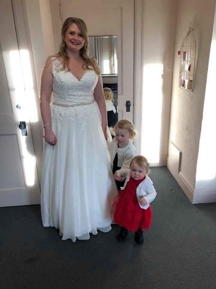 Dress styles for large chests