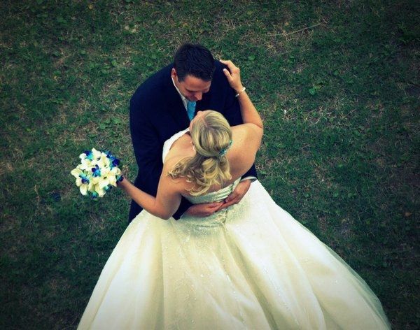 Married!!!!!  Pro teaser pics!